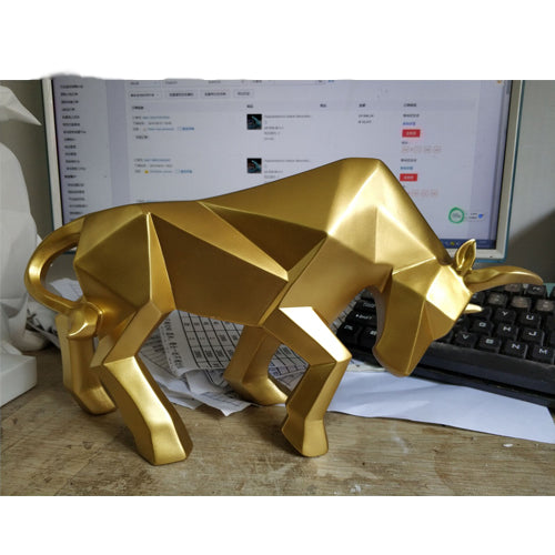 Geometric Cattle Statue OX Bull Sculpture Ornament Abstract Animal Figurines Room Desk Decor Home Decoration Accessories Morden